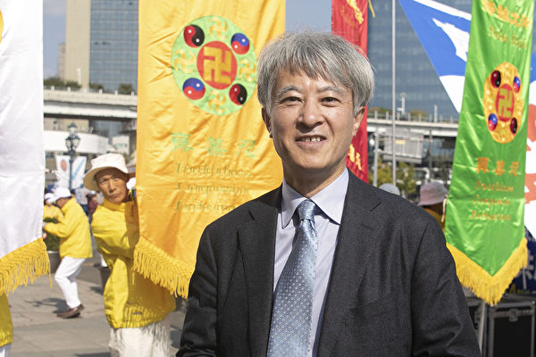 韩国大游行 声援3亿4千万中国人退出中共(图文) 2 5 8 600x400 1